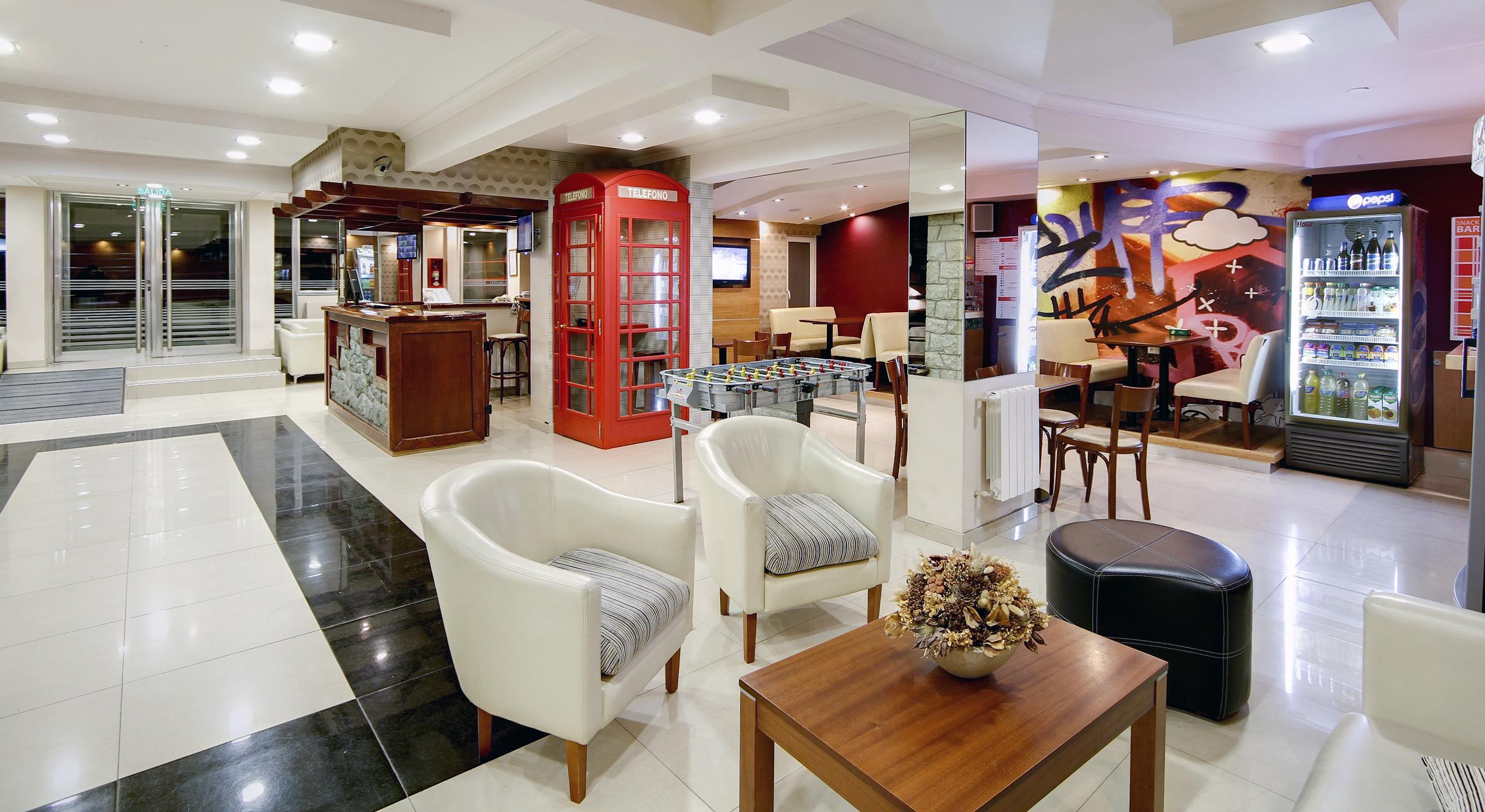 Cambria Hotel Bariloche Buitenkant foto