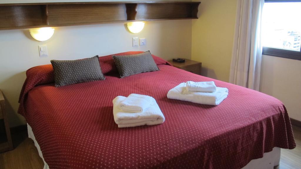 Cambria Hotel Bariloche Kamer foto